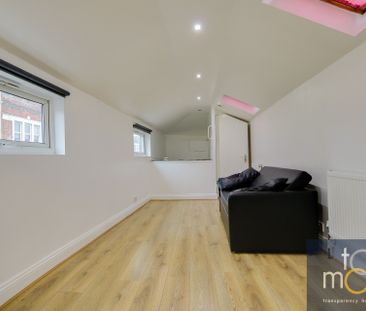 Cherry Orchard Road, East Croydon, CR0 - Photo 3