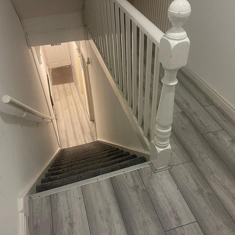 6 bedroom terraced house to rent - Photo 1