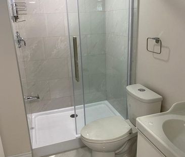 For Lease - 3171 Patrick Crescent Unit# Lower, Mississauga, Ontario - Photo 3