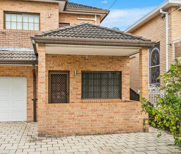 Modern 1-Bedroom Granny Flat in Prime Brighton-Le-Sands Location - Photo 4