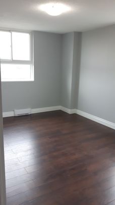 745 Davis Drive - Unit 406 - 2 bed, 1 bath - Photo 1