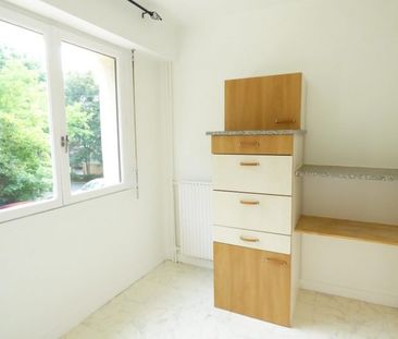 Appartement à louer, 1 pièce - Angers 49000 - Photo 1