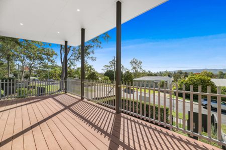 37 Kersley Road, Kenmore QLD 4069 - House For Rent - $950 | Domain - Photo 5