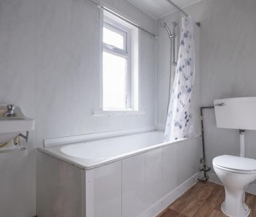 4 bedroom maisonette to rent - Photo 6