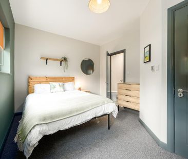 1 bedroom in a house share to rent - Photo 6