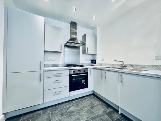 2 bedroom flat to rent - Photo 1