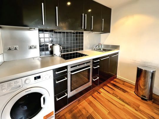 2 bedroom apartment to rent - Photo 1