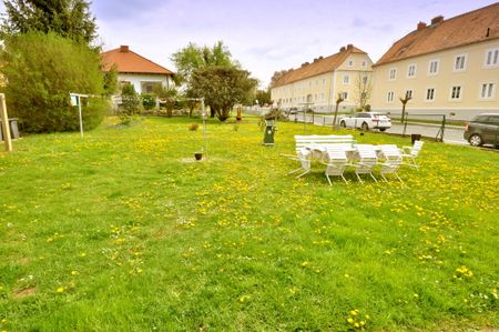 Schöne, sonnige, sehr gut geschnittene Zweizimmer-Wohnung - Großer Garten vor dem Haus - Foto 5