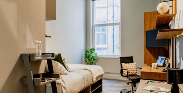 Gold Ensuite - Photo 1