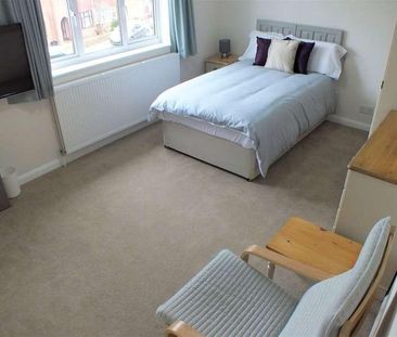 Delamere Road, Earley, Reading, RG6 - Photo 1