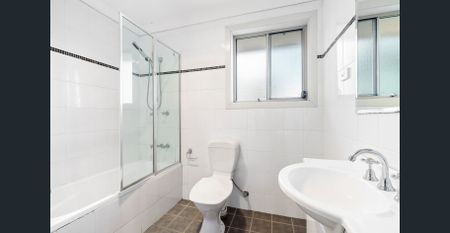 Modern Living - Photo 4