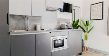 Silver Studio - Photo 3