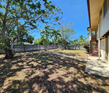 Handy Location – Close to Everything - Photo 6