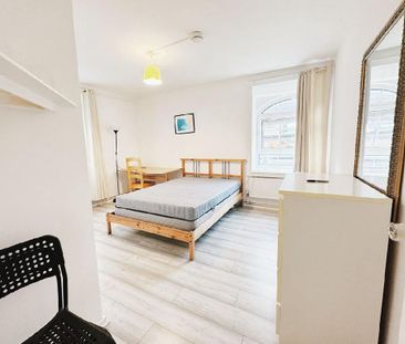 5 bedroom flat share to rent - Photo 5