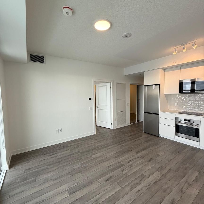 For Lease - 15 Skyridge Drive Unit# 406, Brampton, Ontario - Photo 1