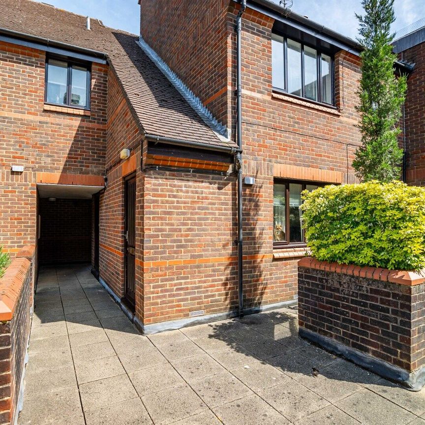 Available unfurnished from 20/03/2026 - Photo 1