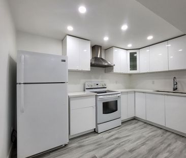 For Lease - 58 Colony Trail Boulevard, East Gwillimbury, Ontario - Photo 4