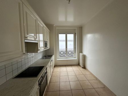 Charmant appartement de 5 pièces au 3ème étage. - Foto 4