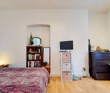 1 Bed Maisonette, Thurlow Gardens, HA0 - Photo 1