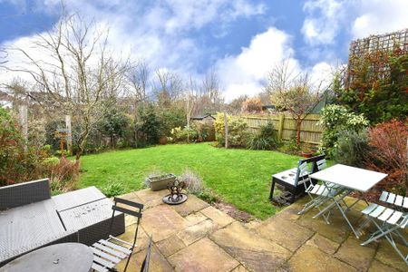 5 bedroom terraced house to rent - Photo 5