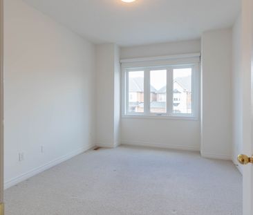 For Lease - 73 Southvale Drive, Vaughan, Ontario - Photo 3