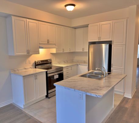 For Lease - 51 Sapphire Way, Thorold, Ontario - Photo 1