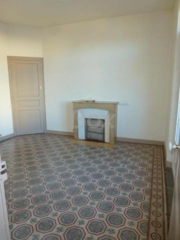 Appartement 5 pièce(s) 3 chambre(s) 111.92 m² - Photo 2