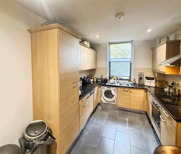 2 bedroom property to rent Havelock Chambers, 20-22 Queens Terrace,... - Photo 6