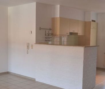 Appartement te huur in Ronse voor € 650 met 2 slaapkamers - Photo 2