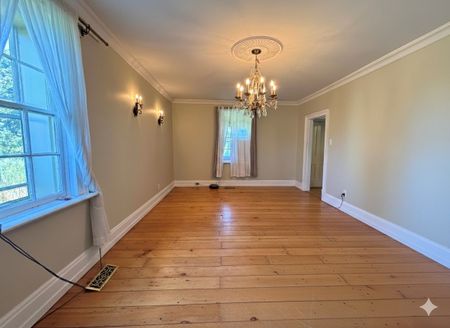 For Lease - 6899 Forestell Road, Puslinch, Ontario - Photo 4