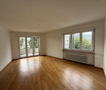2 Zimmer, 50 m², 3. Stock - Foto 1