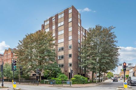 Parkgate Road, London, SW11 - Photo 5