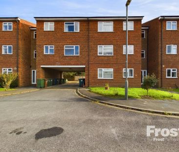 Percy Avenue, Ashford, Surrey,TW15 - Photo 2