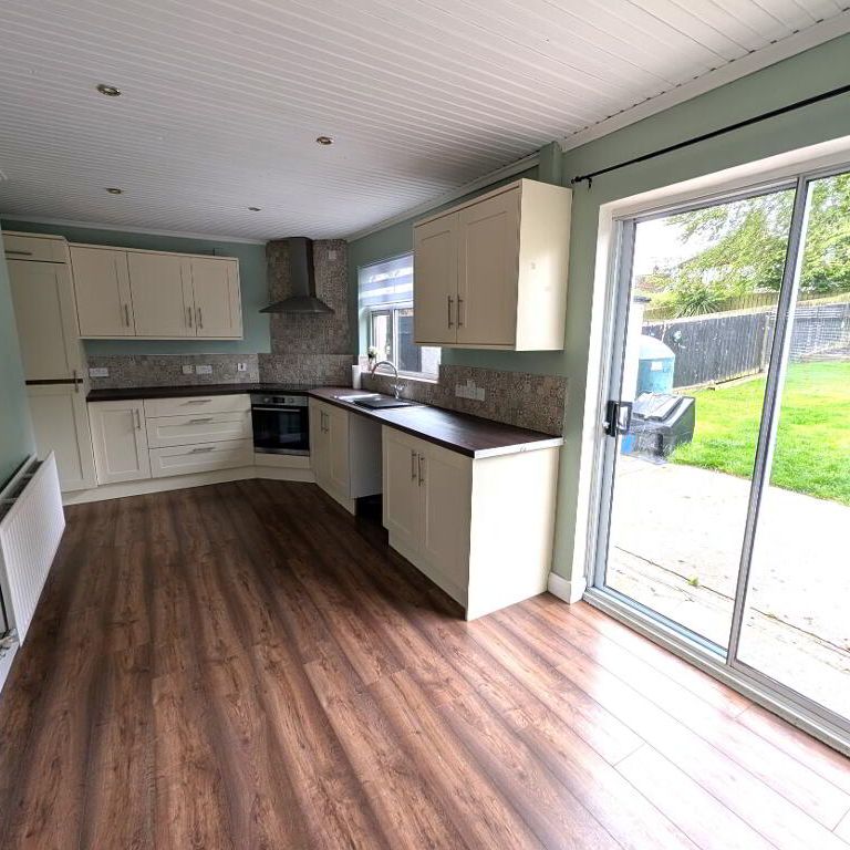 28 Newry Street, Markethill, BT60 1TA - Photo 1