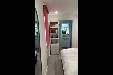 1 Bed Flat, Warwick Road, SW5 - Photo 5