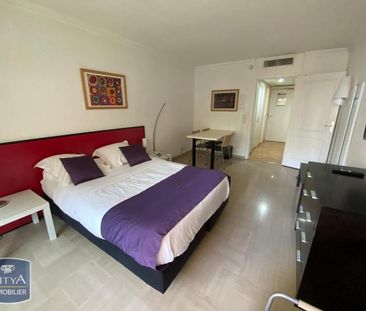 Location Appartement 1 pièce 27m² NICE 06000 - Photo 2