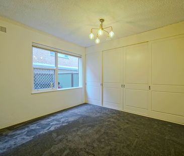 Bright & Spacious Three Bedroom Unit Moments from the Beach - Photo 2