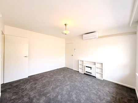 4/1 Cunnington Avenue, Brunswick East VIC 3057 - Photo 4
