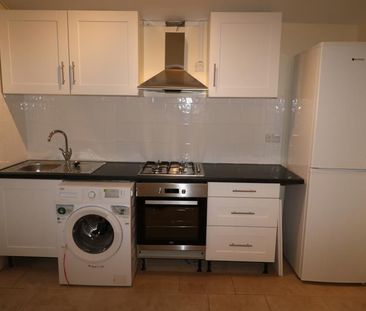House share to rent - Photo 4