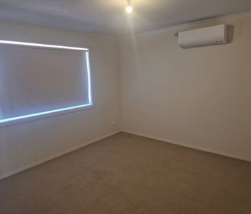 Move in ready to go! - Photo 5