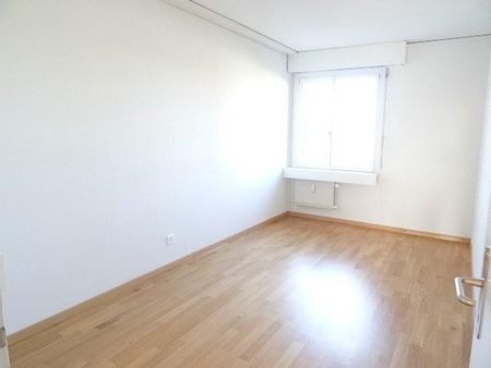 3.5-ZW im 4. OG à 71 m² - Foto 3