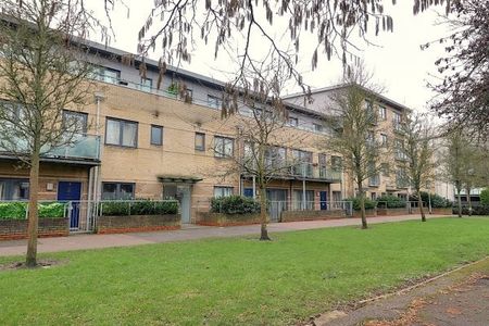 Christie Court, Rollason Way, Brentwood, CM14, Property for rent - Photo 4