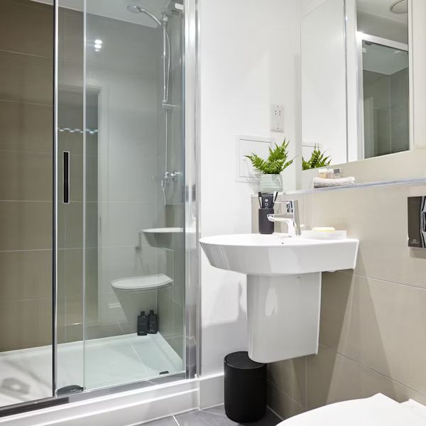 2 bedroom apartment - Photo 1