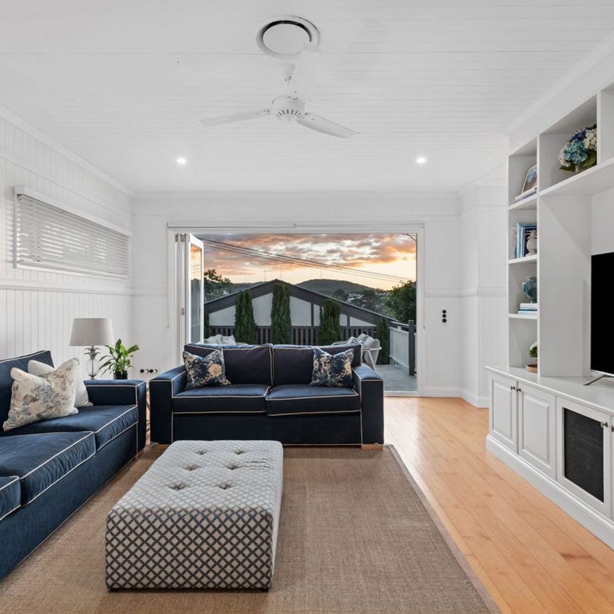 Luxury Queenslander Living in the Heart of Paddington - Photo 1