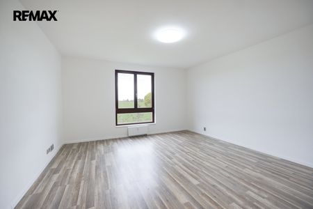 Pronájem bytu 1+kk v osobním vlastnictví 30 m², Roudnice nad Labem - Photo 2