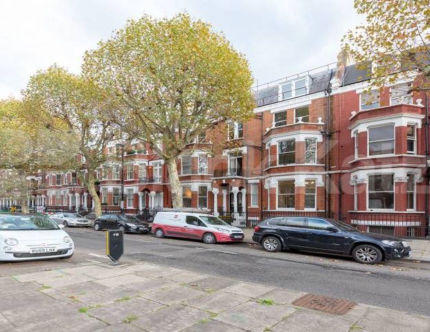 Beautiful one bedroom property set on residential street - Photo 1