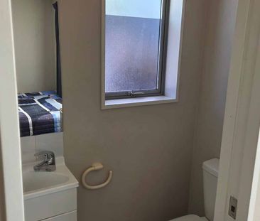 Riccarton, 1 Bedroom - Photo 1