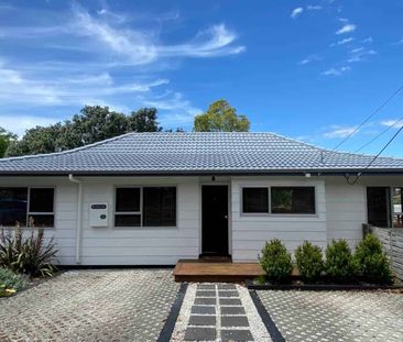 New year = New house - Photo 4