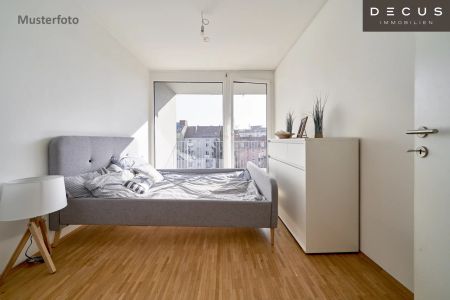 | TOLLE STARTERWOHNUNG | ZOLLGASSE BEIM HAUPTBAHNHOF | 2 ZIMMER | BALKON - Photo 4