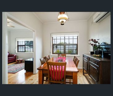 Beachside Property For Rent - Photo 2